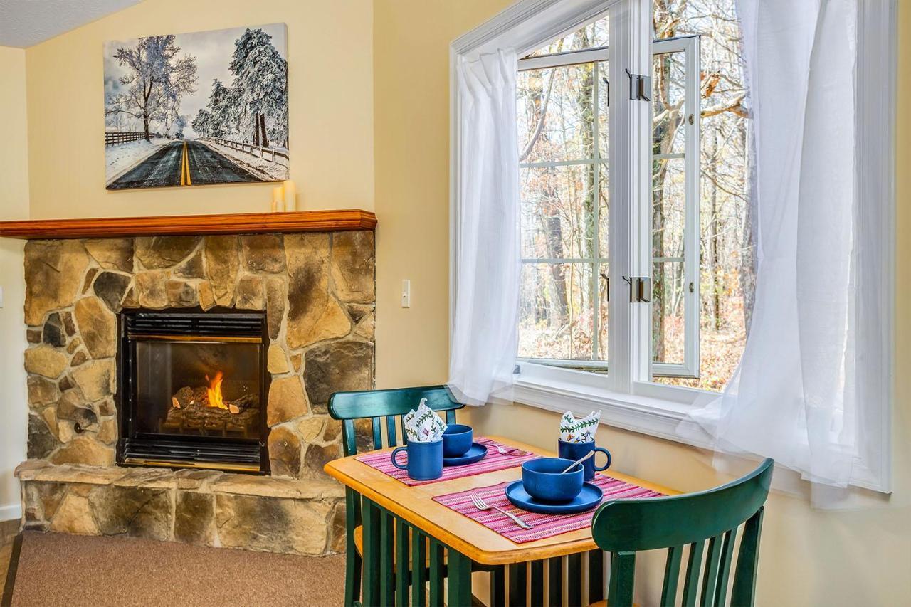 Love Ridge Mountain Lodging Lyndhurst エクステリア 写真